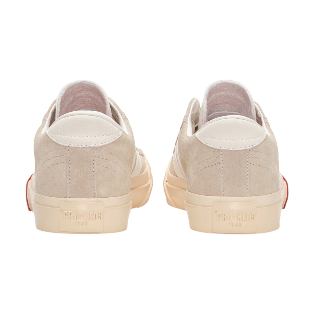 Royal Classic i Suede Beige Vit