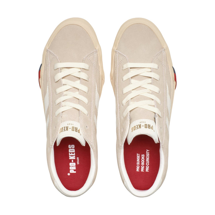 Royal Classic i Suede Beige Vit