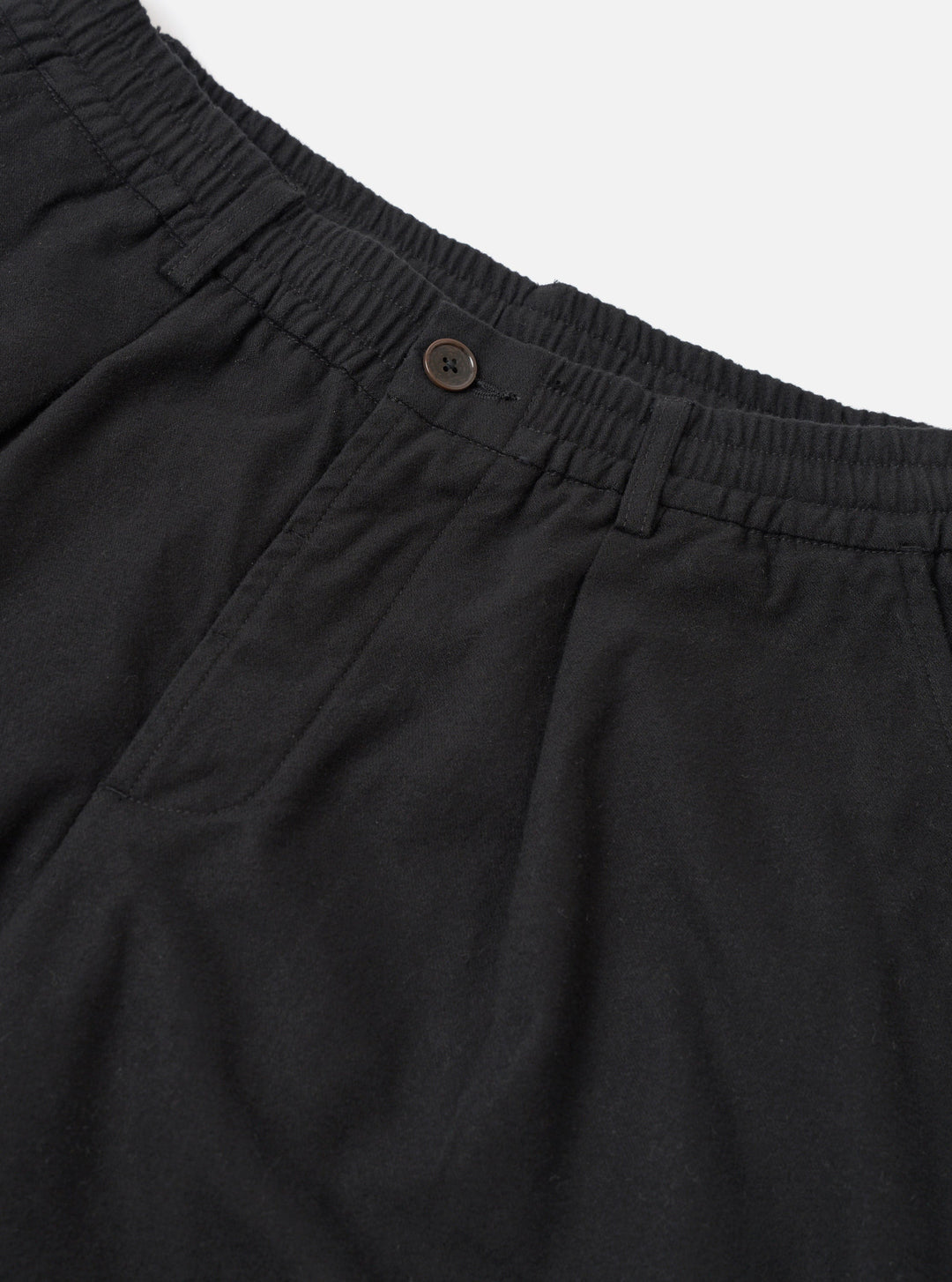 Universal Works Pleated Track Pant Brushed Moleskin Black Nero - foto 6